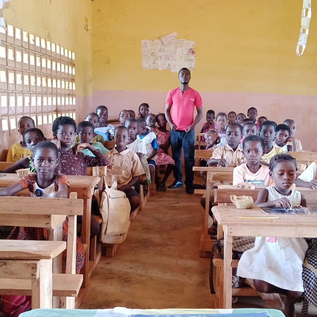 Cours de renforcement offerts aux enfants à Tiagba